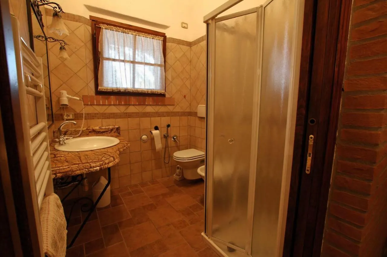 Agriturismo Villa Isa 폴로니카